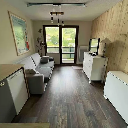 Refait A Neuf Avec Balcon - Famille - Parking Couvert *