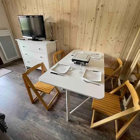 Apartment Refait A Neuf Avec Balcon - Famille - Parking Couvert